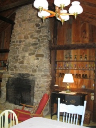 Cabin, the stone hearth in main room